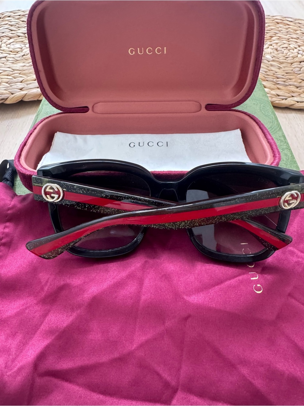 Gucci Black Sunglasses with Red Temple Stripes and Gold GG